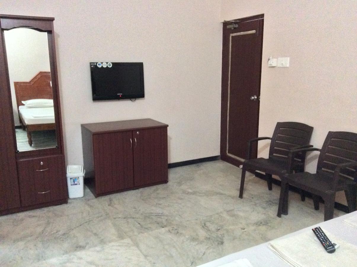 Sakthi Lodge Dharapuram Pokój zdjęcie